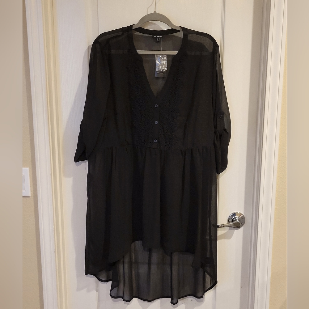 Torrid tunic. NWT